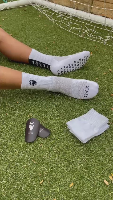 FK Shin Pads Black Mini